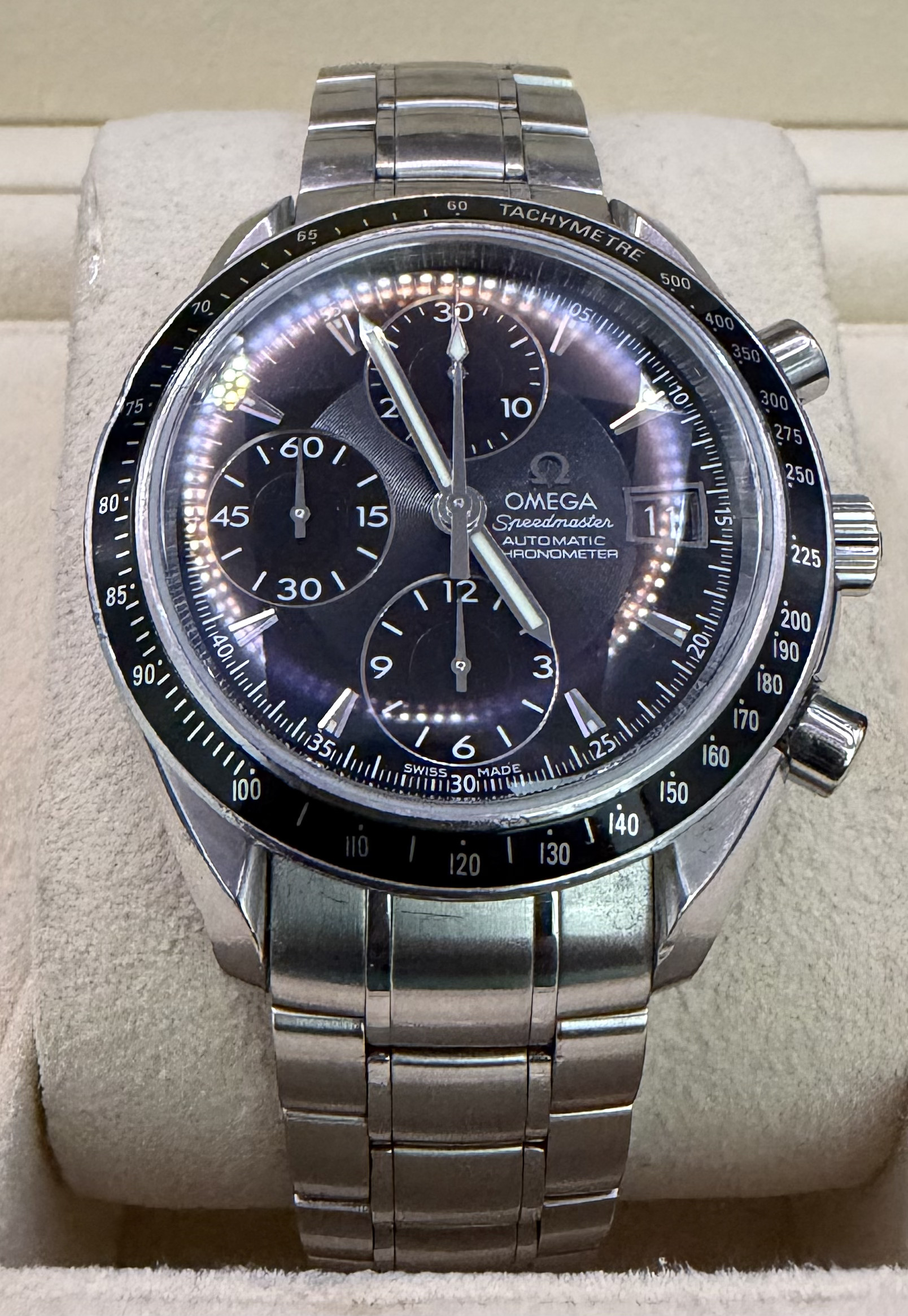 Omega Speedmaster Date - Réf 32.10.5000 – Image 2