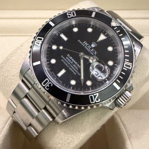 Rolex Submariner - Réf 16610